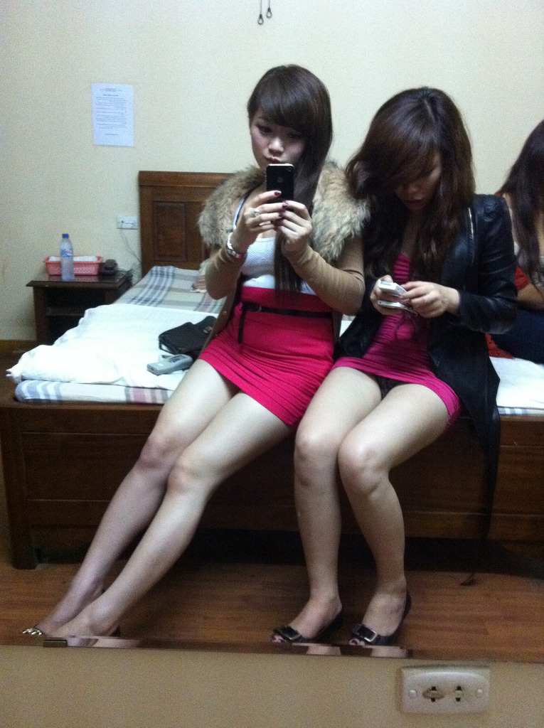 与黑帮老大的女主第一季免费